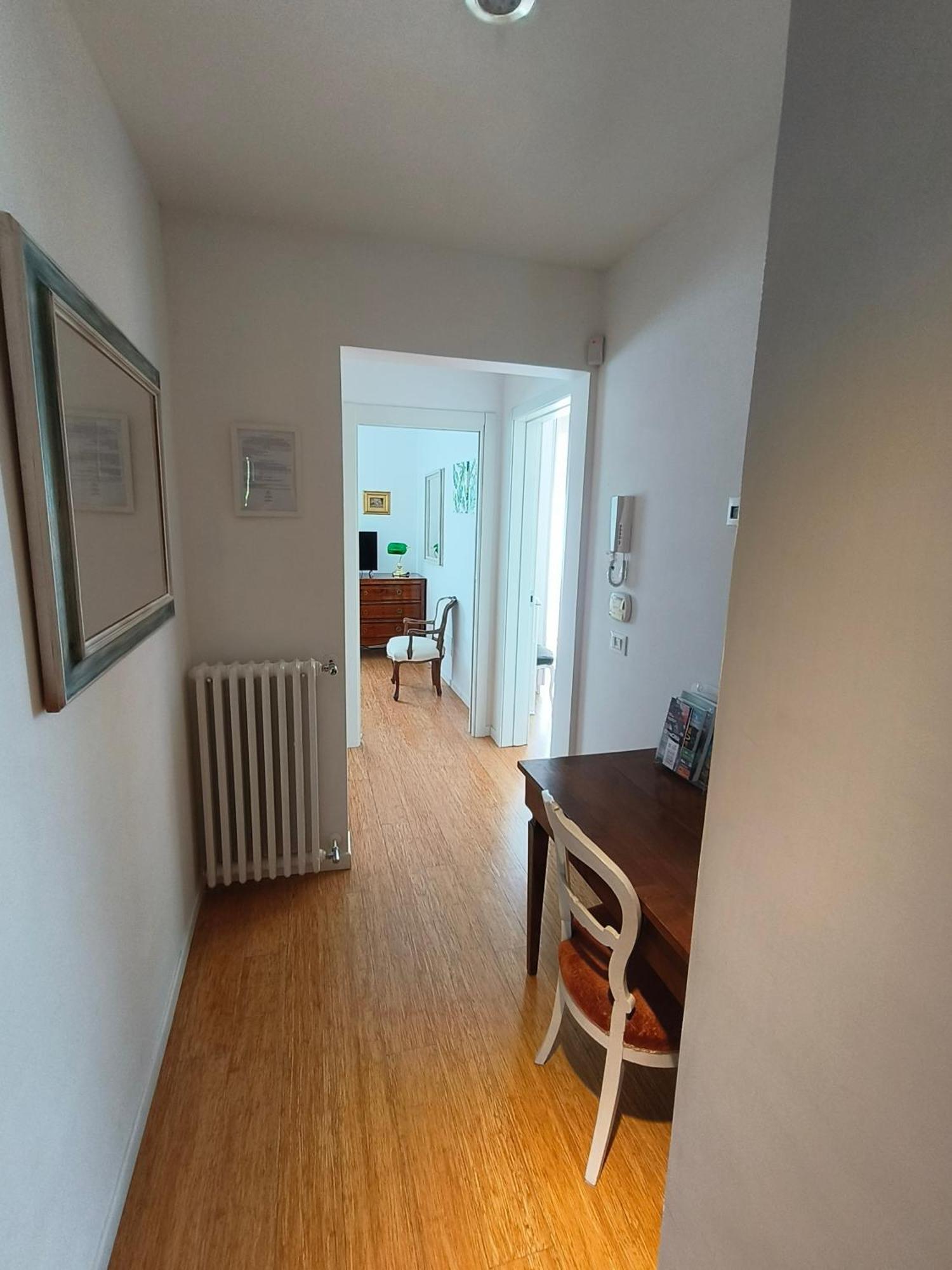 Le Statue Apartment